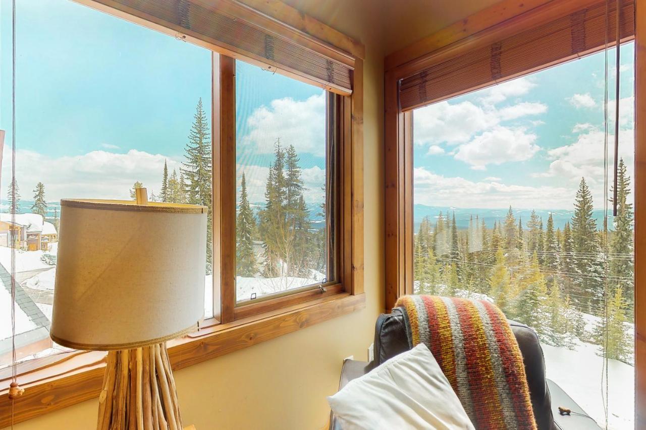 Polar Peak Villa Big White Ski Resort Exterior photo